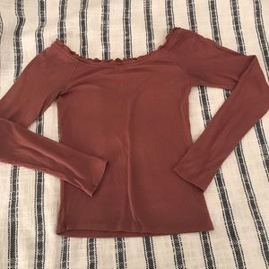 Long sleeve off the shoulder Aeropostale top